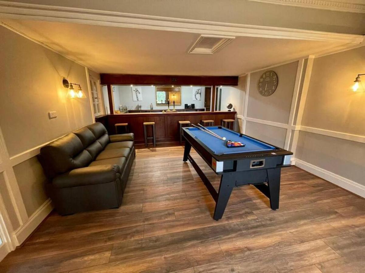 Lydney House Swaffham Sleeps 22 Villa Ngoại thất bức ảnh