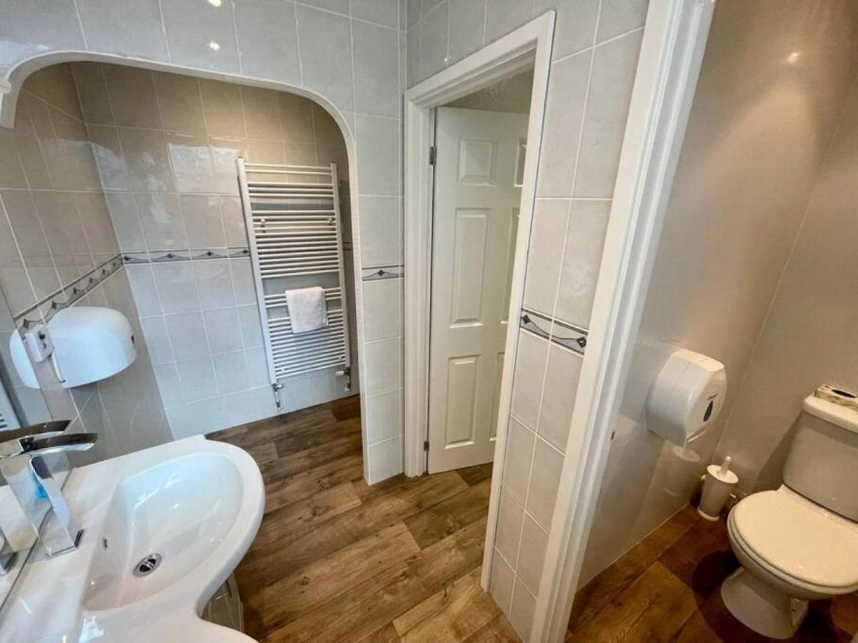 Lydney House Swaffham Sleeps 22 Villa Ngoại thất bức ảnh